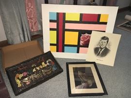 Assorted prints and wall décor.