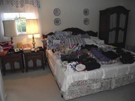 Hickory Mfg. Co. bedroom furniture