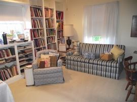 Ethan Allen sleeper sofa