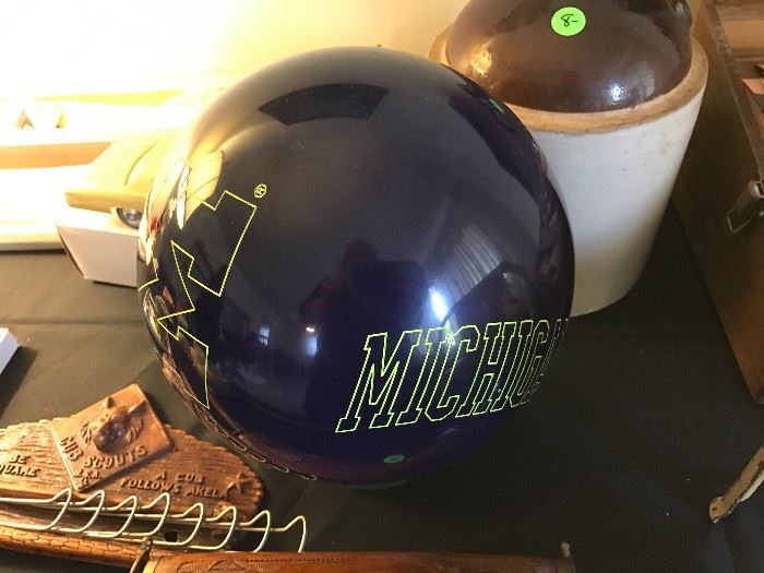 U of M Michigan Bowling Ball - Never Drilled - Great gift item!!!