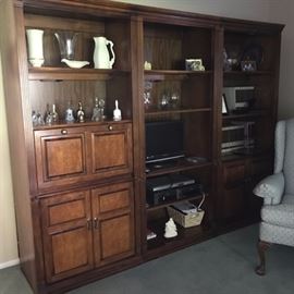LR Wall Unit