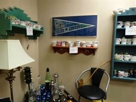 Lots of Vintage Shaving Mugs - utographed Cowboys Penant