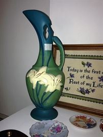 Roseville Ewer / pitcher #24-15 "Zephyr Lily"