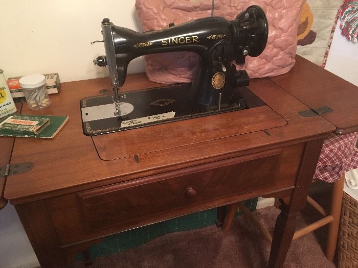 vintage singer sewing machine & table