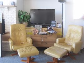 LARGE FLAT SCREEN , MID CENTURY STYLE  LEATHER ARM CHAIRS WITH MATCHING OTTOMANS