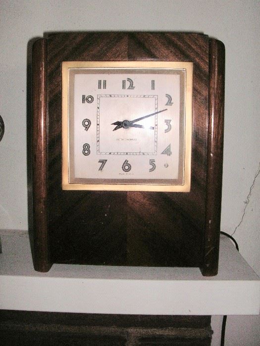 Seth Thomas electric clock - non-working