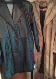 WILSONS LEATHER AND FUR