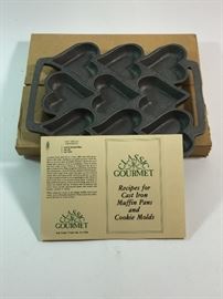 John Wright Cast Iron Heart-Shaped Mold