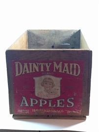 Dainty Maid Apple Box