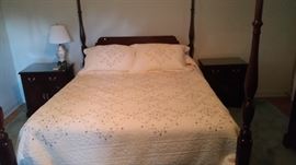 Henkel Harris bed & night stands