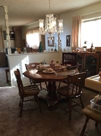 A beautiful vintage crystal chandelier!