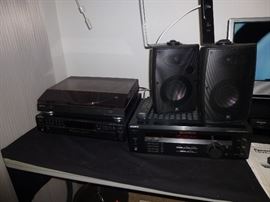 Stereo Receiver/ Speakers CD player, VHS player