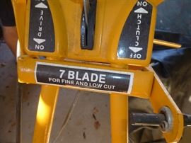 Mc Clain 3.0 HP Front load Reel Lawnmower