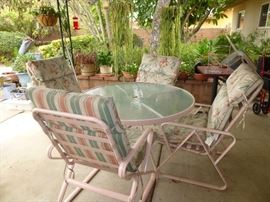 Patio Table with 4 Chairs
