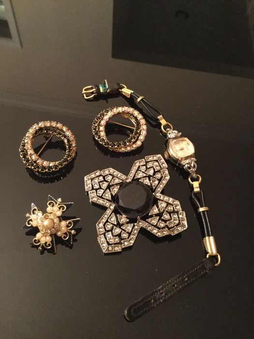 Vintage Jewelry