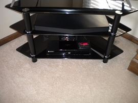 Tv/entertainment stand