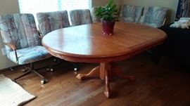Dining room table and 6 chairs