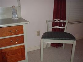 Chinese chippendale vanity bench