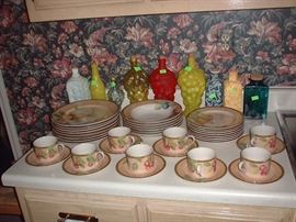 Beautiful dinnerware set