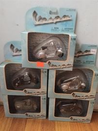 More die-cast models