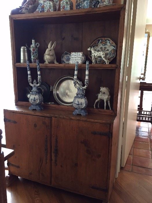 Country Hutch and Delft
