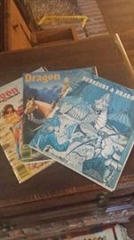Dungeons and dragons book and magazines from '70s