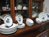 Pfaltzgraff Set