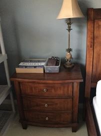 Pair nightstands, pair pineapple lamps, match dresser and King bed