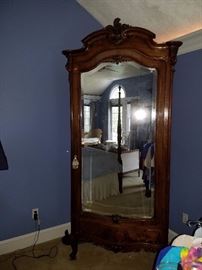 $895 - stands 8 feet tall !!