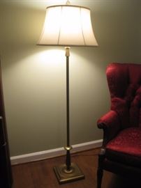 Modern Style Floor Lamp.     $30