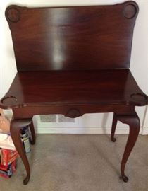 Queen Anne Mahogany Game Table