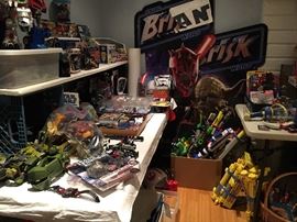 Transformers & Star Wars toys. 