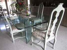 GLASS TOP TABLE WITH CHAIRS