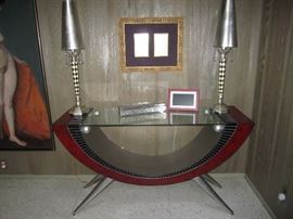 ART MAXX TABLE AND LAMPS