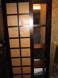 PAIR OF SCREEN WITH LIGHTS AND SHELVES