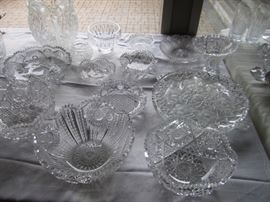 CRYSTAL AND CUT GLASS BOWLS