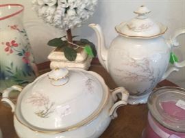 Covered casserole dish, tea pot,. 