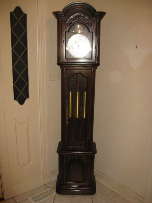 Wood 6' grandfather clock