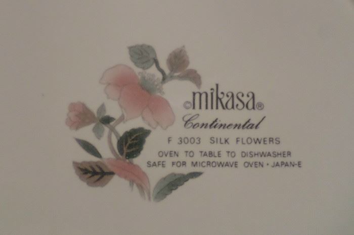 Set of Mikasa Continental China, Service for 16, including all the serving pieces