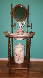 Sweet Washstand