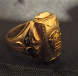 Rocky River Class Of 1949 Ring
Condition: GOOD
Shipping: YES 