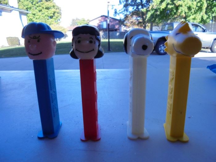 4 Peanut Character Pez Dispensers
Condition: Good
Shipping: Yes
Size: See Pictures
Location: Garage