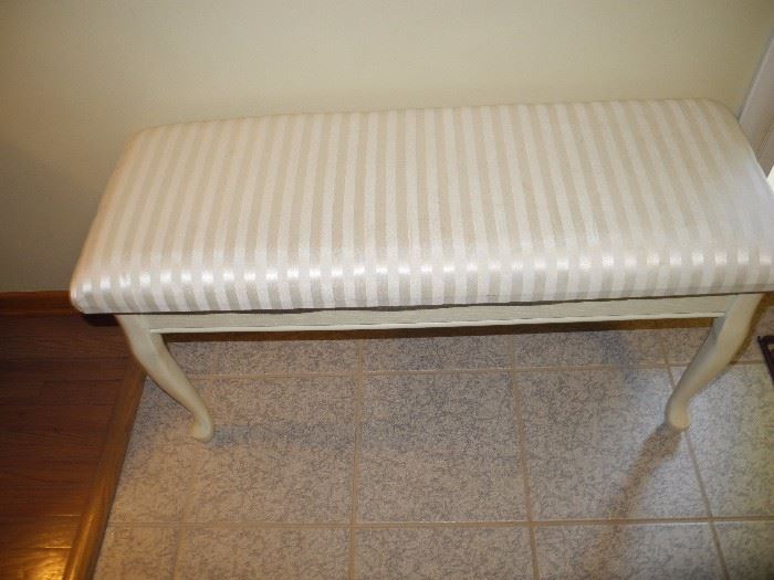 Upholstered bench