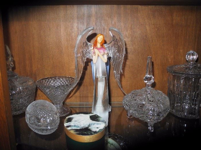 Angel with crystal wings, more crystal pieces