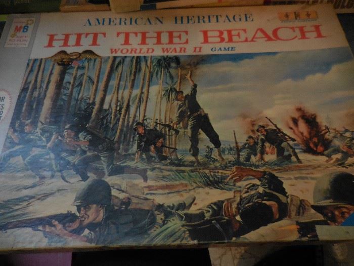 MB Vintage War Board Game