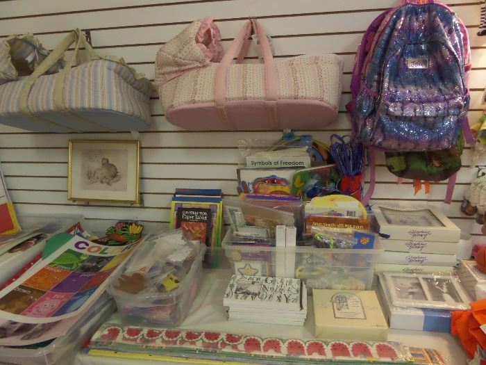 Boutique gift shop closing NEW ITEMS!  Picture frames, baby blankets, taggies, clothing, bows, etc.