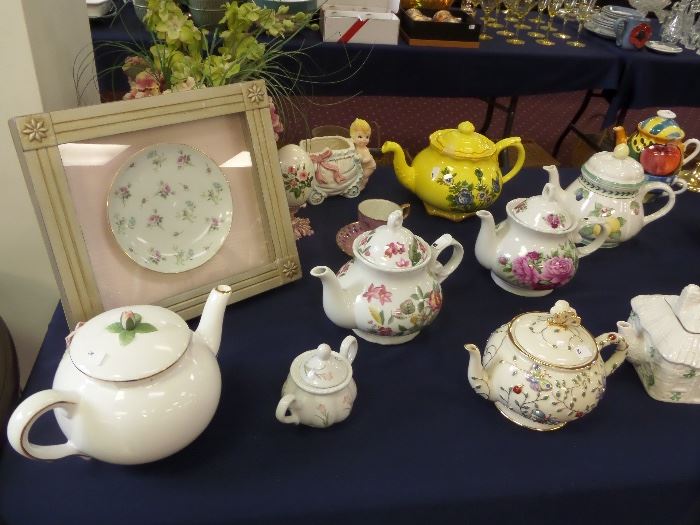 NICE teapot collection.  Many high quality!