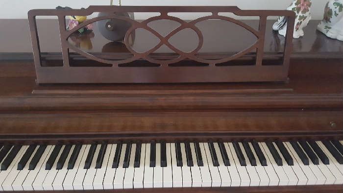 Hudson's spinet piano   Now $100