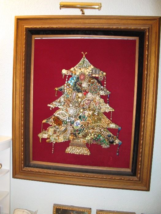 THIS WAS MADE SPECIAL FOR JO AND WAS HER FAVORITE PIECE.  IT IS ANTIQUE COSTUME JEWELRY MADE INTO A COLLAGE TREE.  IT MEASURES ABOUT 22 X 30.  THIS SPECIAL ITEM WILL BE SOLD BY SEALED BIDS SO SEE BRAD TO PUT YOUR NUMBER IN.   SEE IT IN PHOTO 33 ALSO