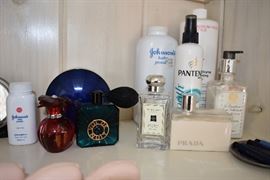 Toiletries, Bathroom Items